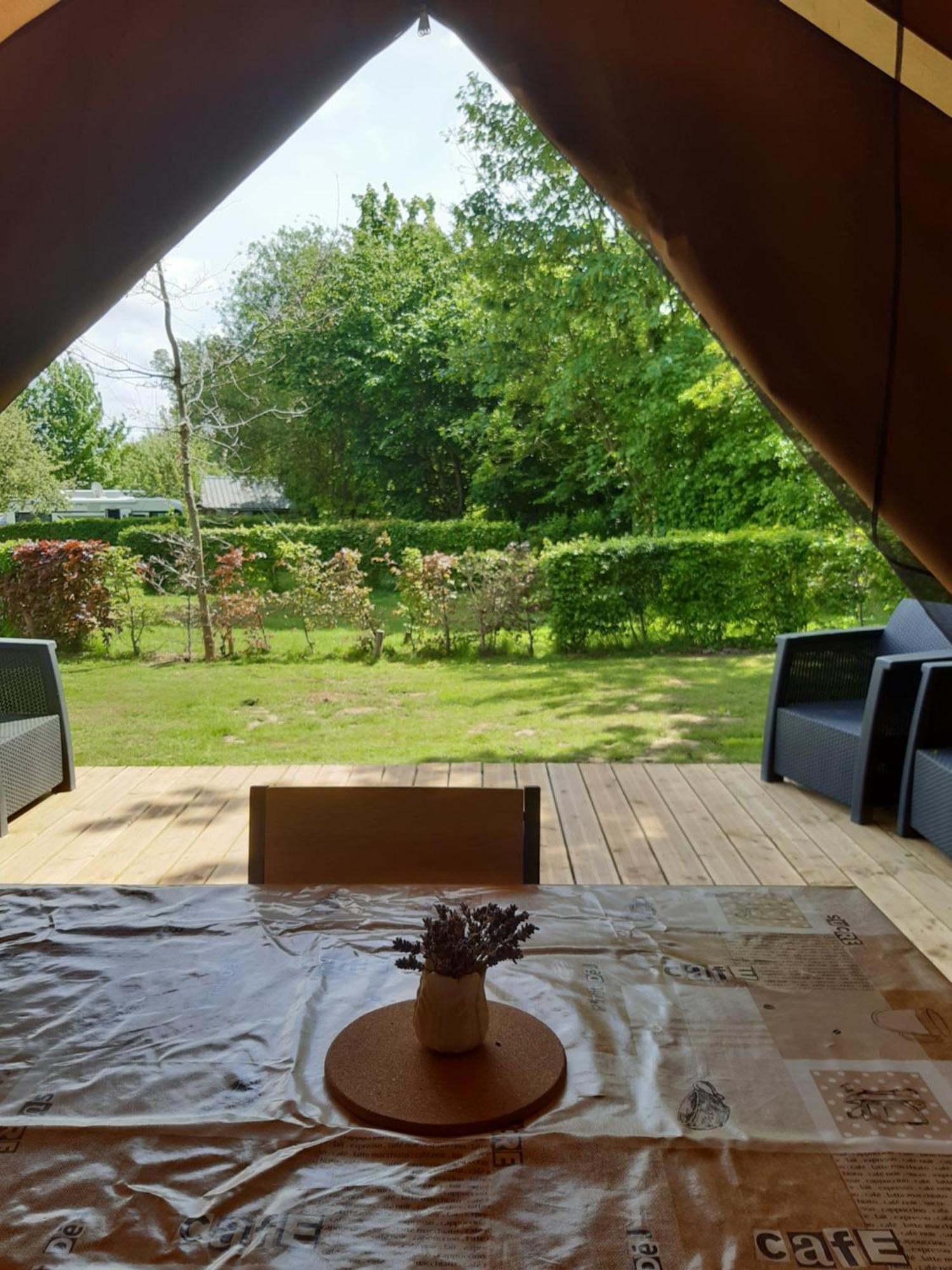 Camping Pommiers Des Trois Pays Licques Zewnętrze zdjęcie